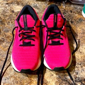 FIRM PRICE * Ghost 13 HOT pink !!! * FIRM PRICE